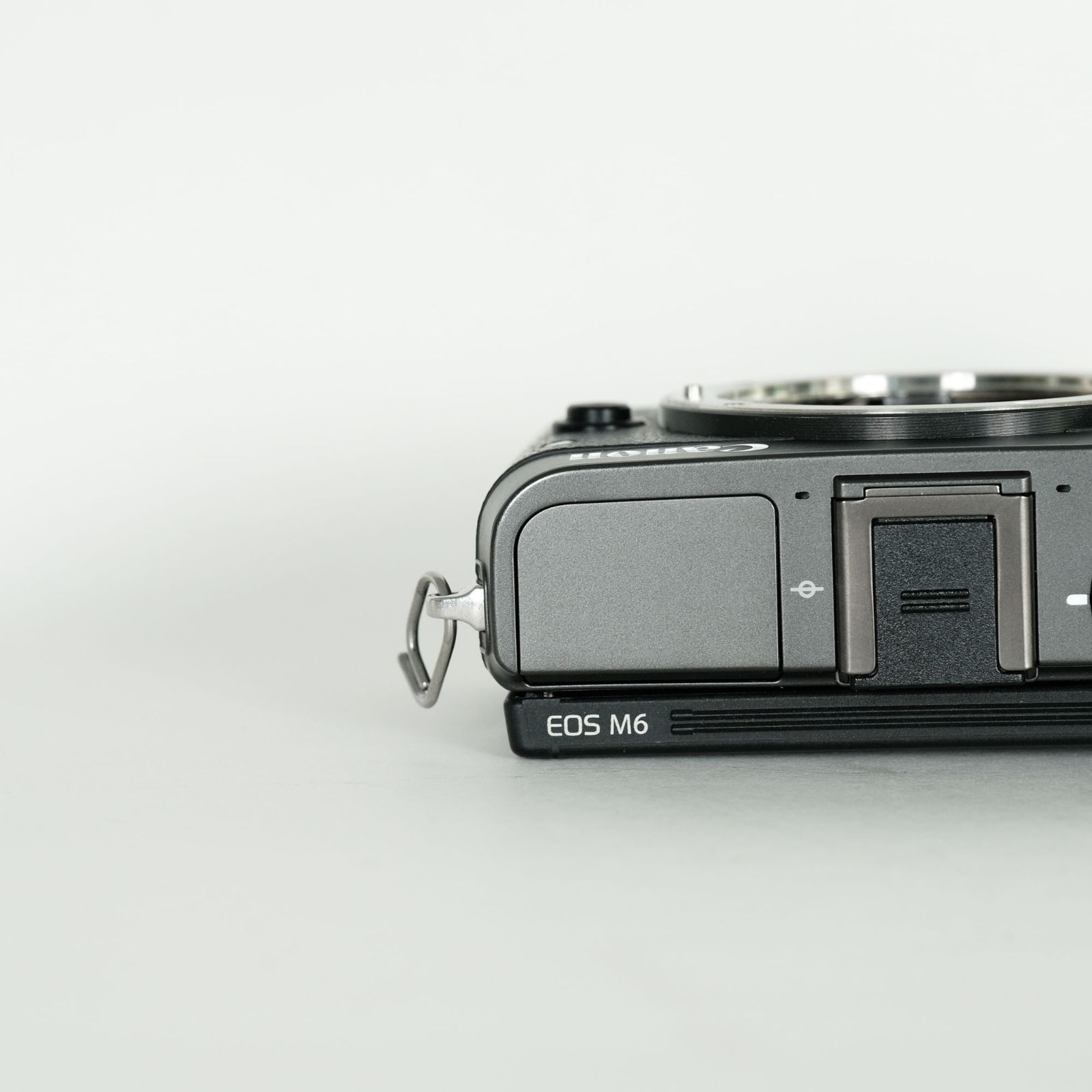 eos m6+EFマウントアダプター