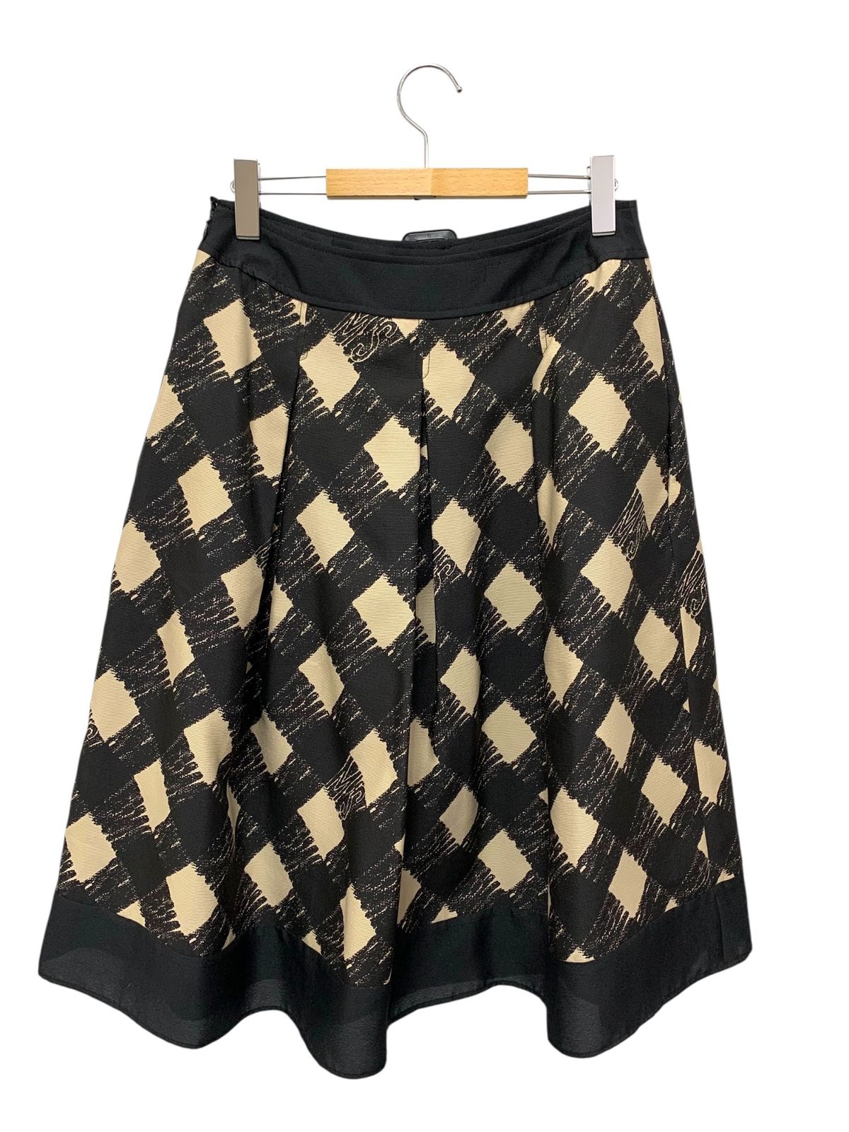 エムズグレイシー バイヤスチェックタックスカート 517318 42 ブラック チェック ロゴ ITU9YN56V9D5