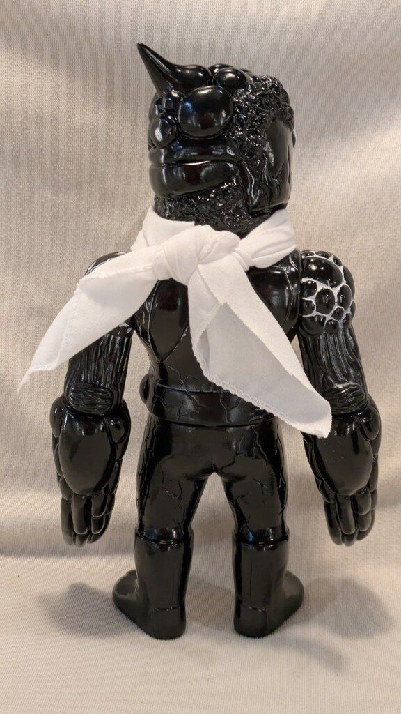 REALHEAD カオスマン1号 黒成型/両腕ストロングアーム/白目 - メルカリ