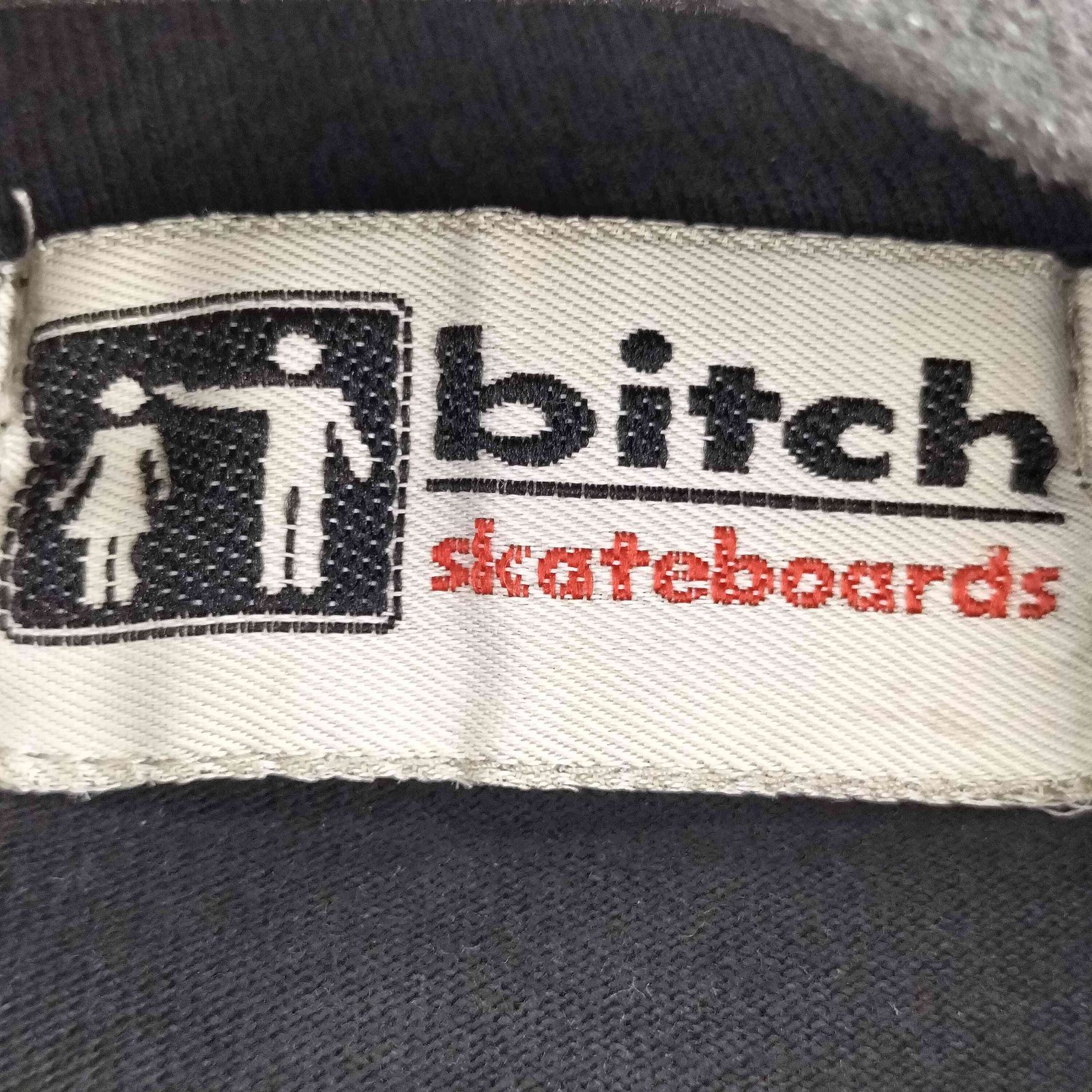 ビッチスケートボーディング bitch skateboards bitchプリント S