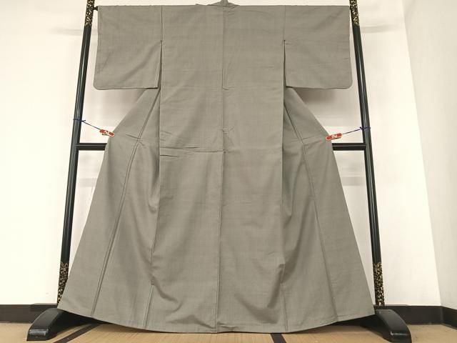 平和屋着物●結城紬　色無地　煤色　正絹　逸品　AABA0201zg 平和屋着物○結城紬 色無地 煤色 正絹 逸品 AABA0201zg - メルカリ