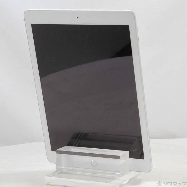 中古品〕 iPad 第5世代 128GB シルバー MP2J2J／A Wi-Fi【344