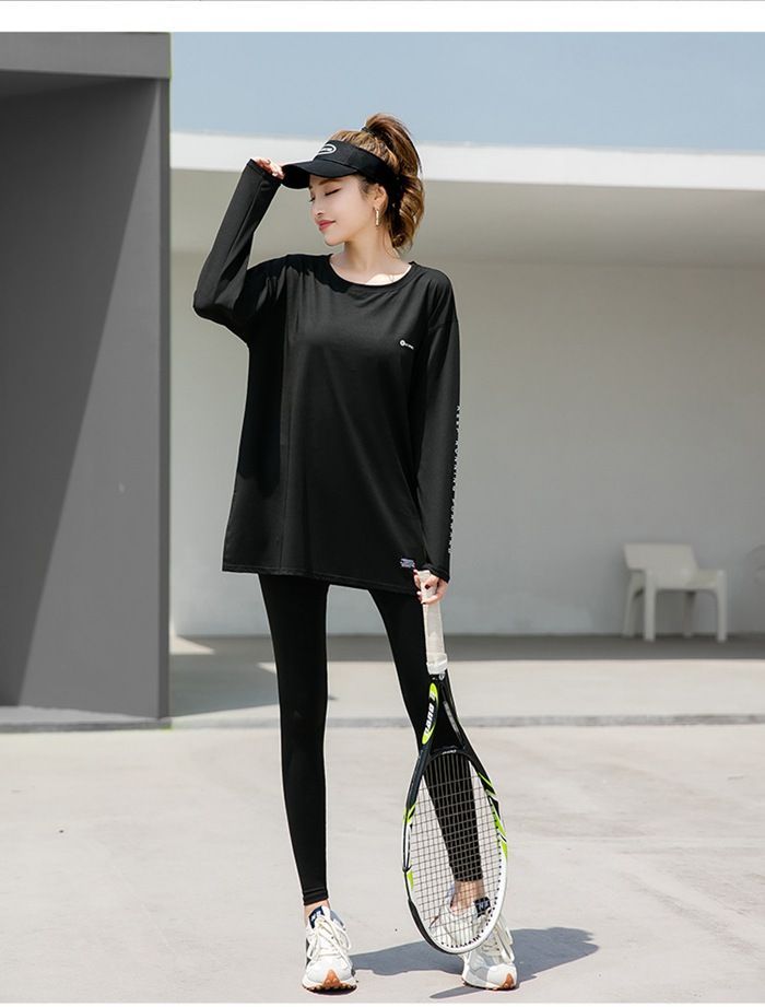 ON テニスウェア 上下セット4セット シャツ2枚 ON テニスウェア 上下