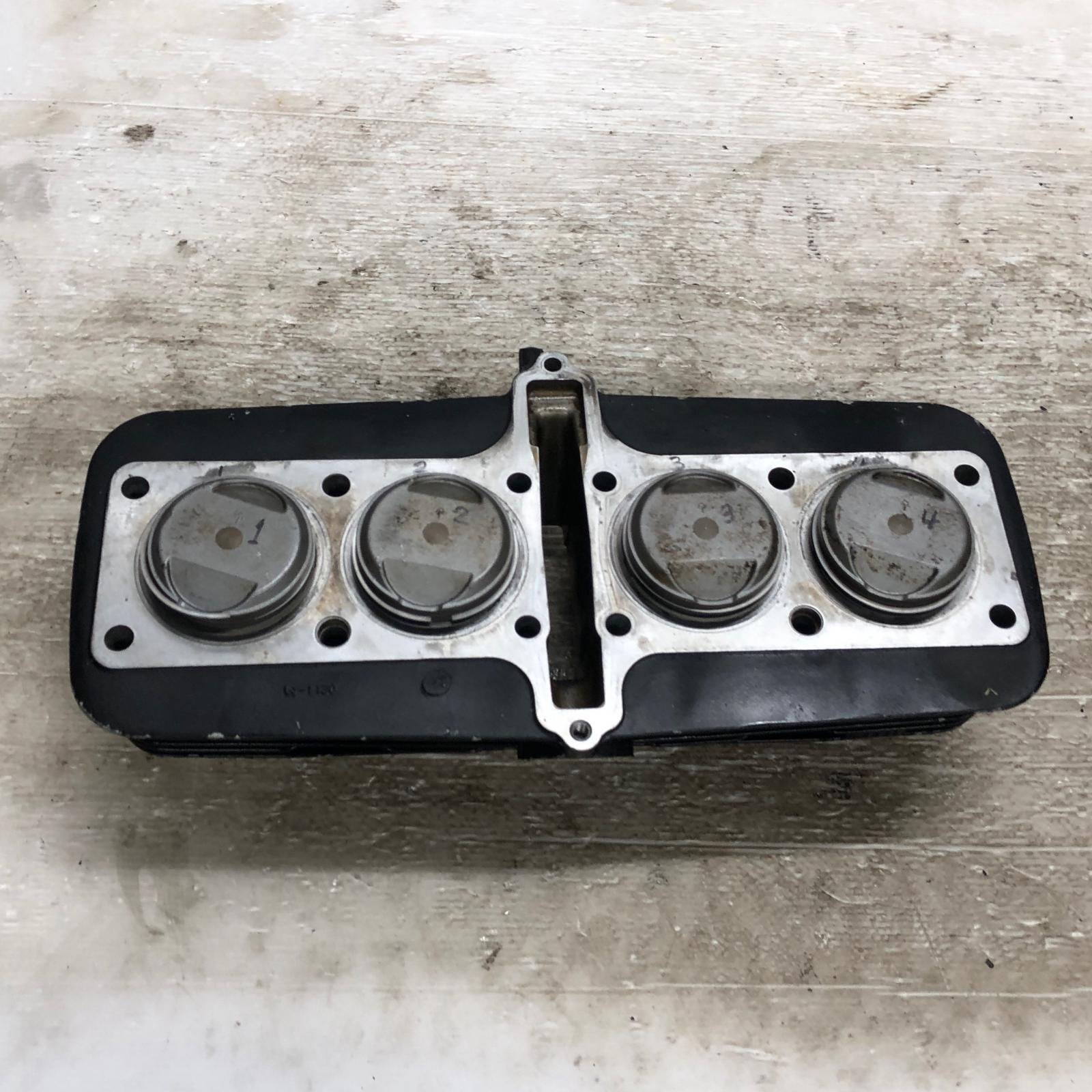 KAWASAKI ゼファー1100 ZRT10A シリンダー カワサキ