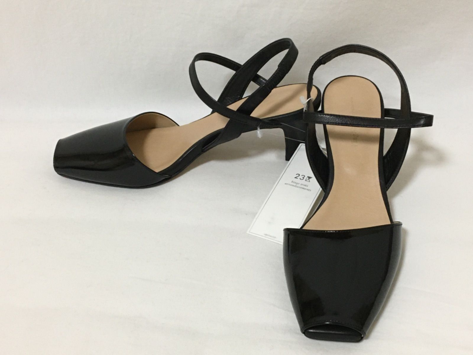 S2038新品23区本革オープントゥエナメルパンプス24.0 ￥25300日本製