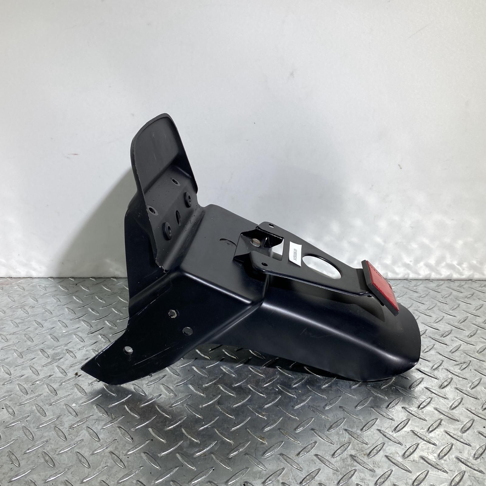 ホンダ cb400sf nc31 リアフェンダー 純正 バイク 部品 割れ無し