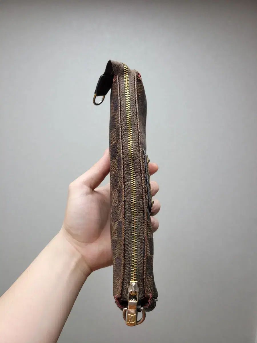 Vuitton ルイヴィトン