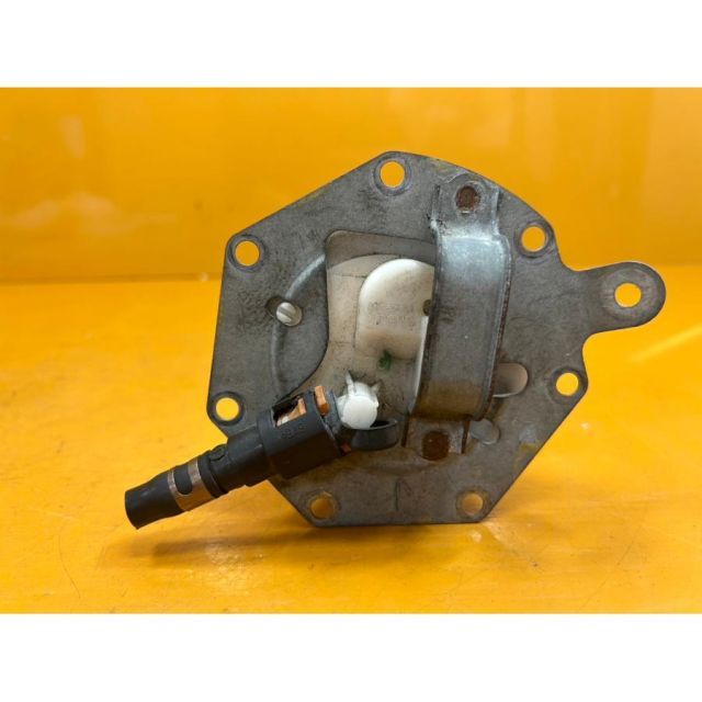 XN 58852 ホンダ HONDA フォルツァZ MF08-100 フューエルポンプ 燃料ポンプ