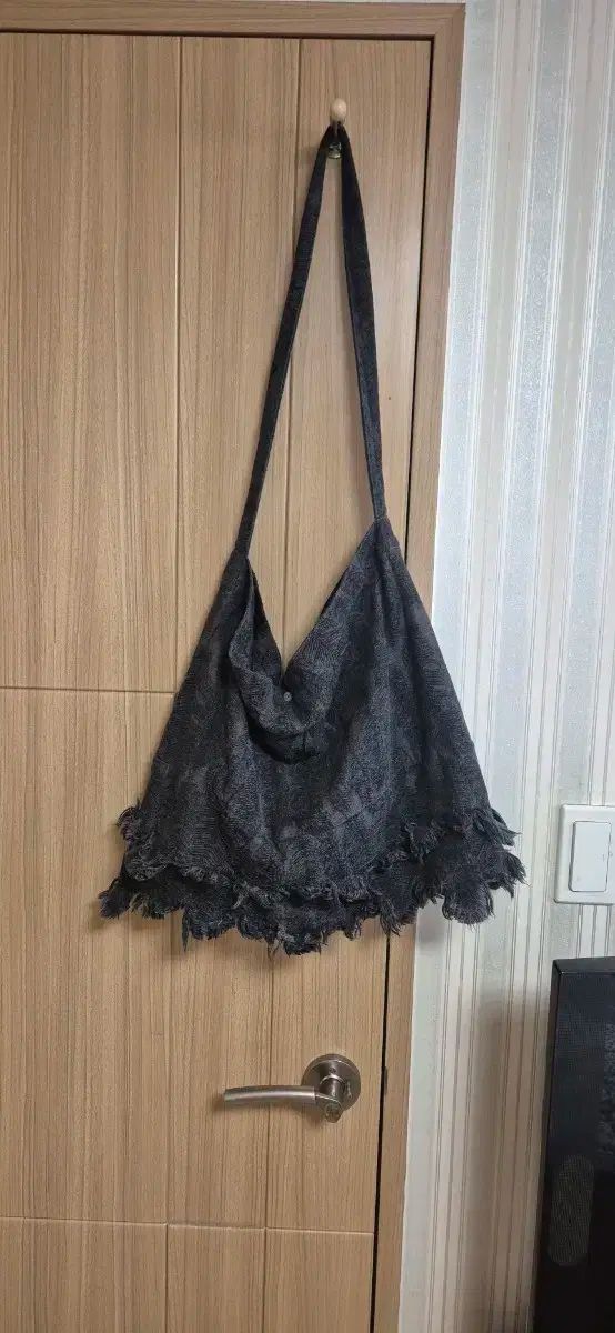 L 25ss KAPITAL キャピタル フェザー バッグ