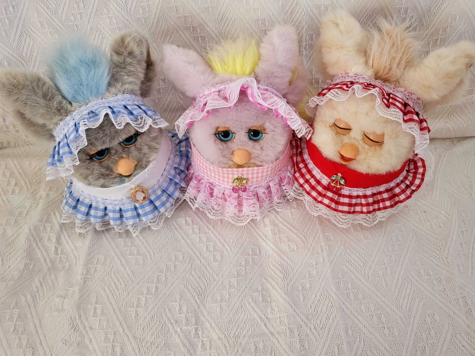 No.437①　ファビコス　ファビち　レースフリフリコス①レッド　#ファービー　#ぬいぐるみ　#ぬいぐるみ服　#furby2　#ロリータ　 #匿名配送対応分