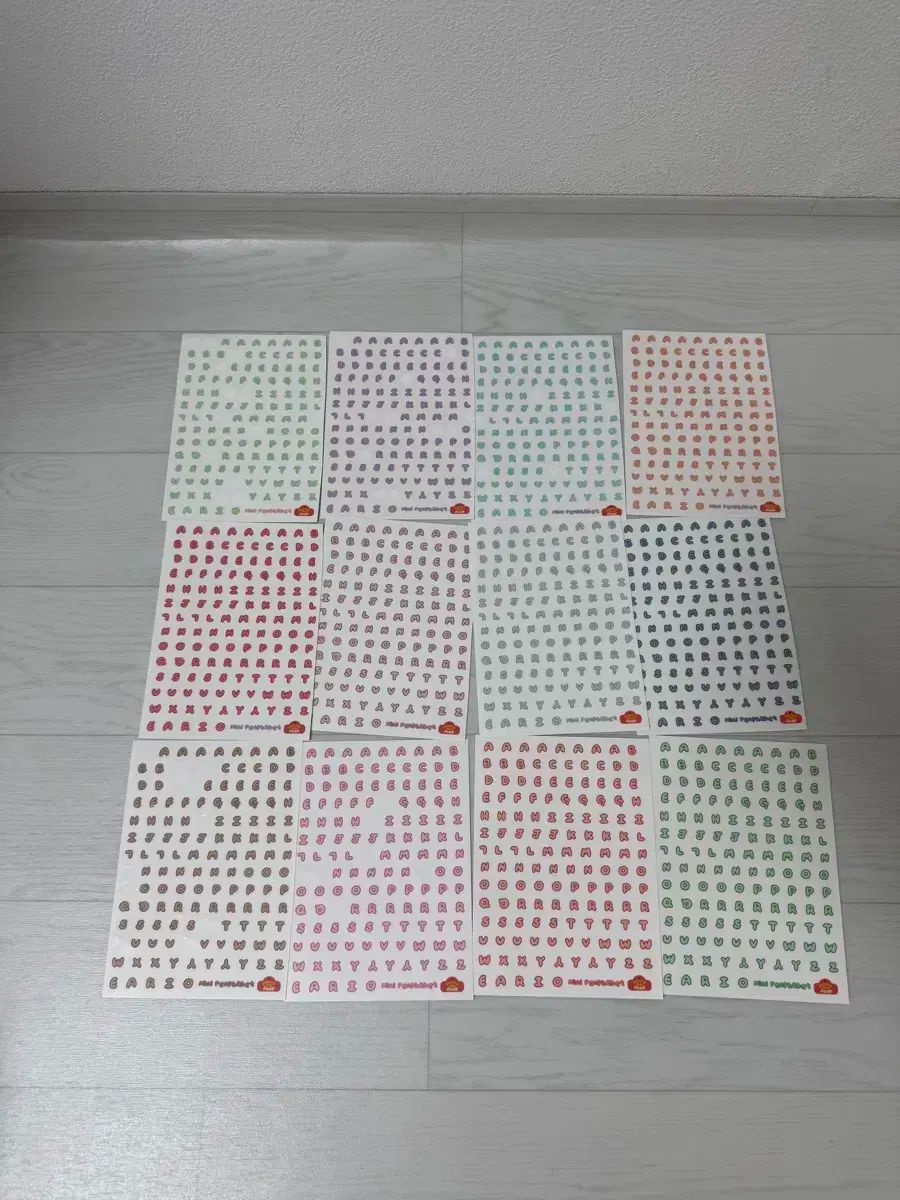 Sunny Side アルファベット数字などのステッカー まとめ