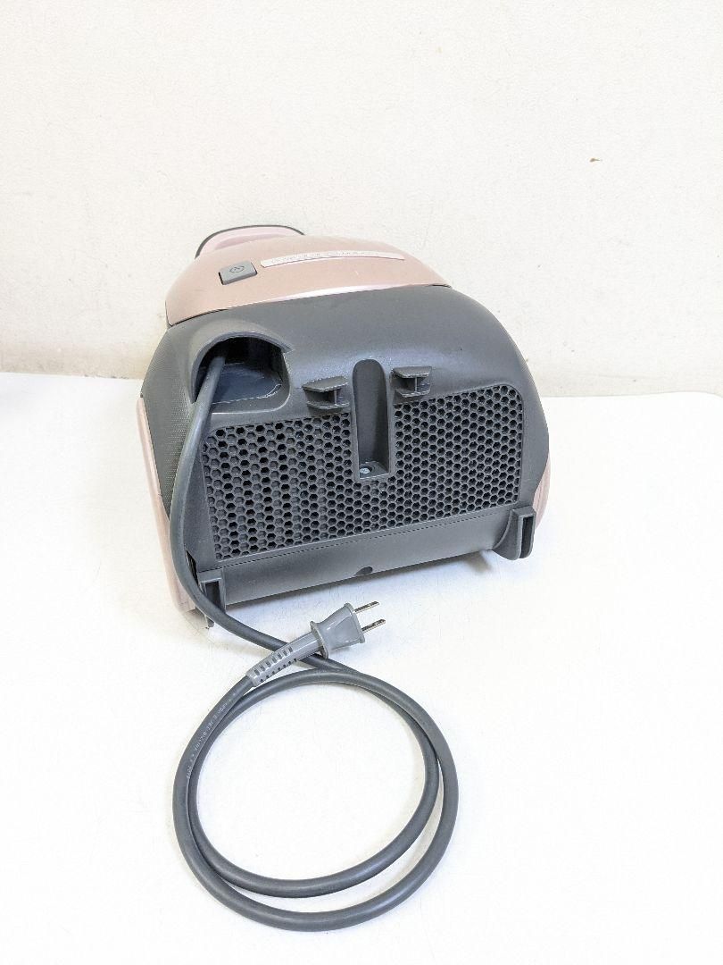 紙パック式掃除機