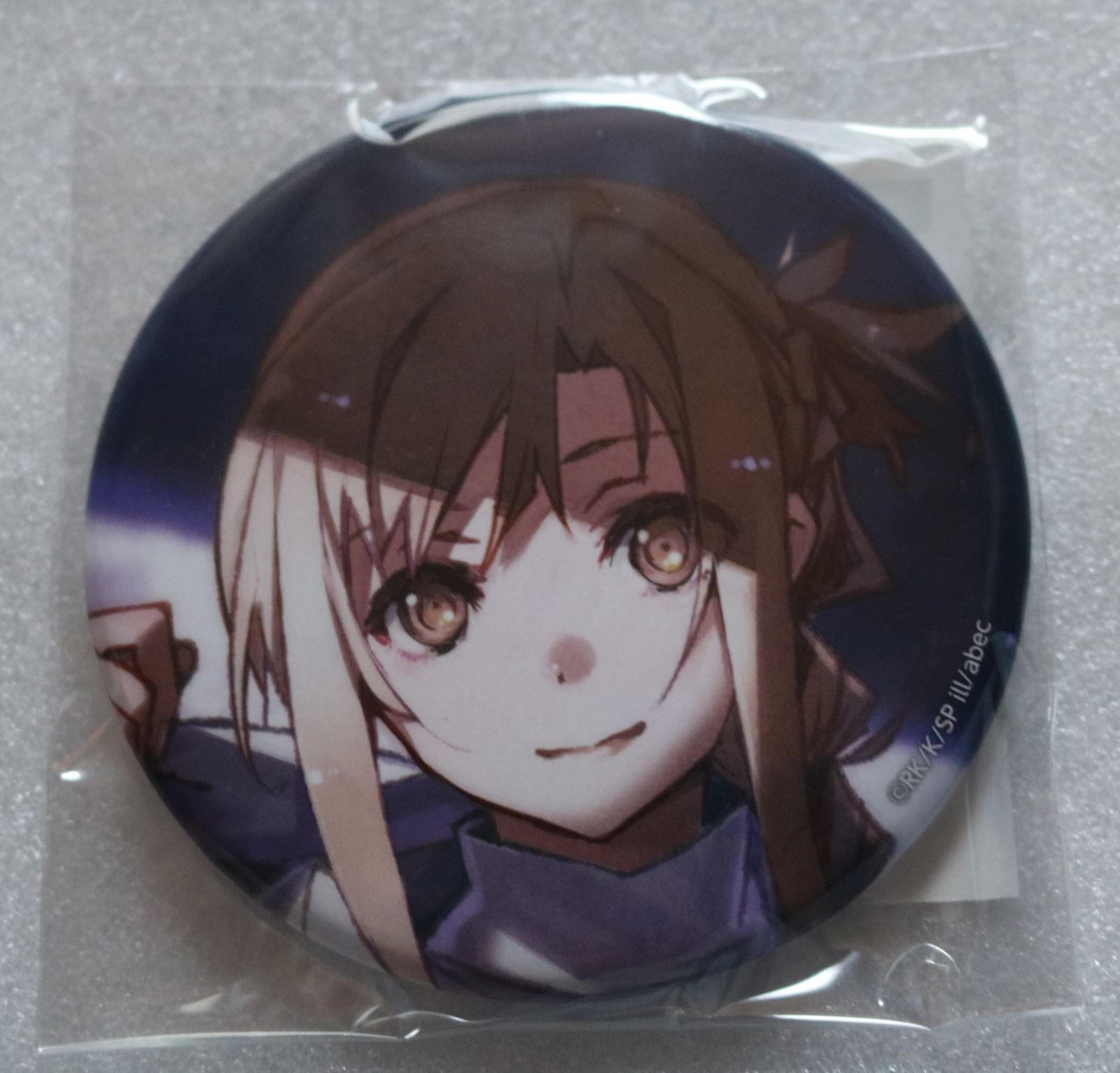 e?ソードアートオンライン? 結城明日奈 コート 15周年 缶バッジ - メルカリ
