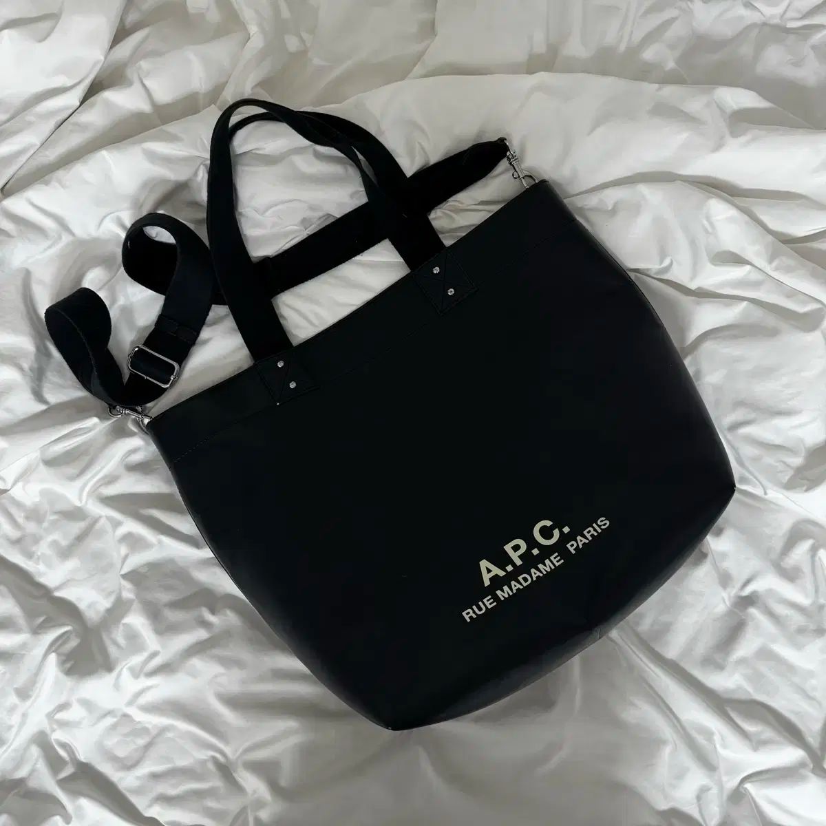 楽天市場】apc エコ バッグ（バッグ・小物・ブランド雑貨）の通販