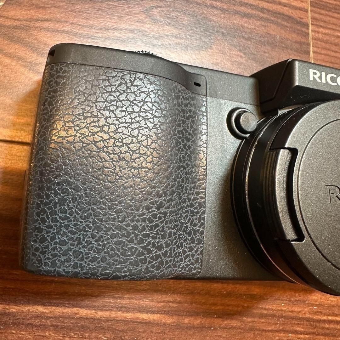 RICOH GX200 デジカメ 新品未使用 2415 - メルカリ