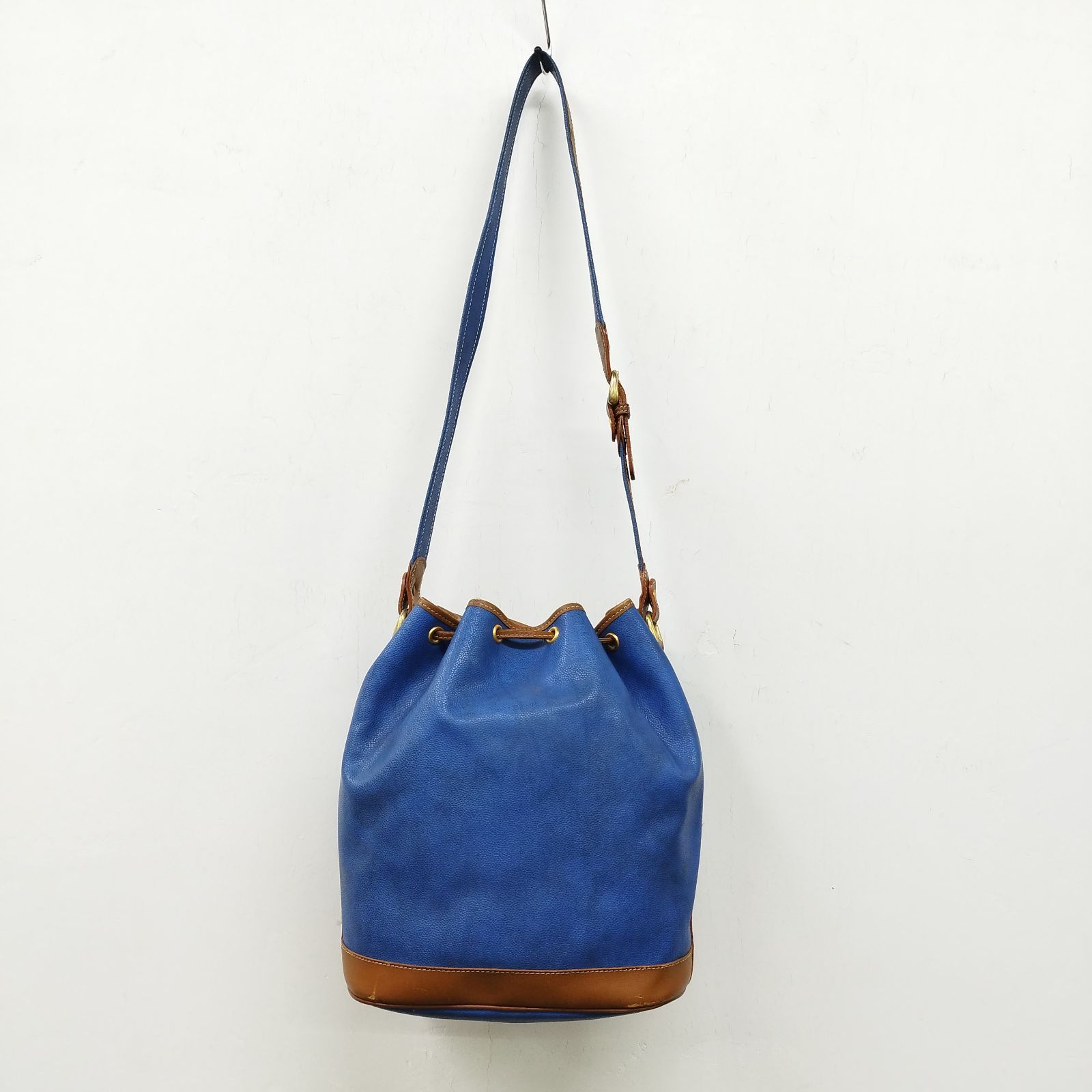 LANCEL ランセル クロスボディ バッグ 巾着 ブルー レザー ショルダー 