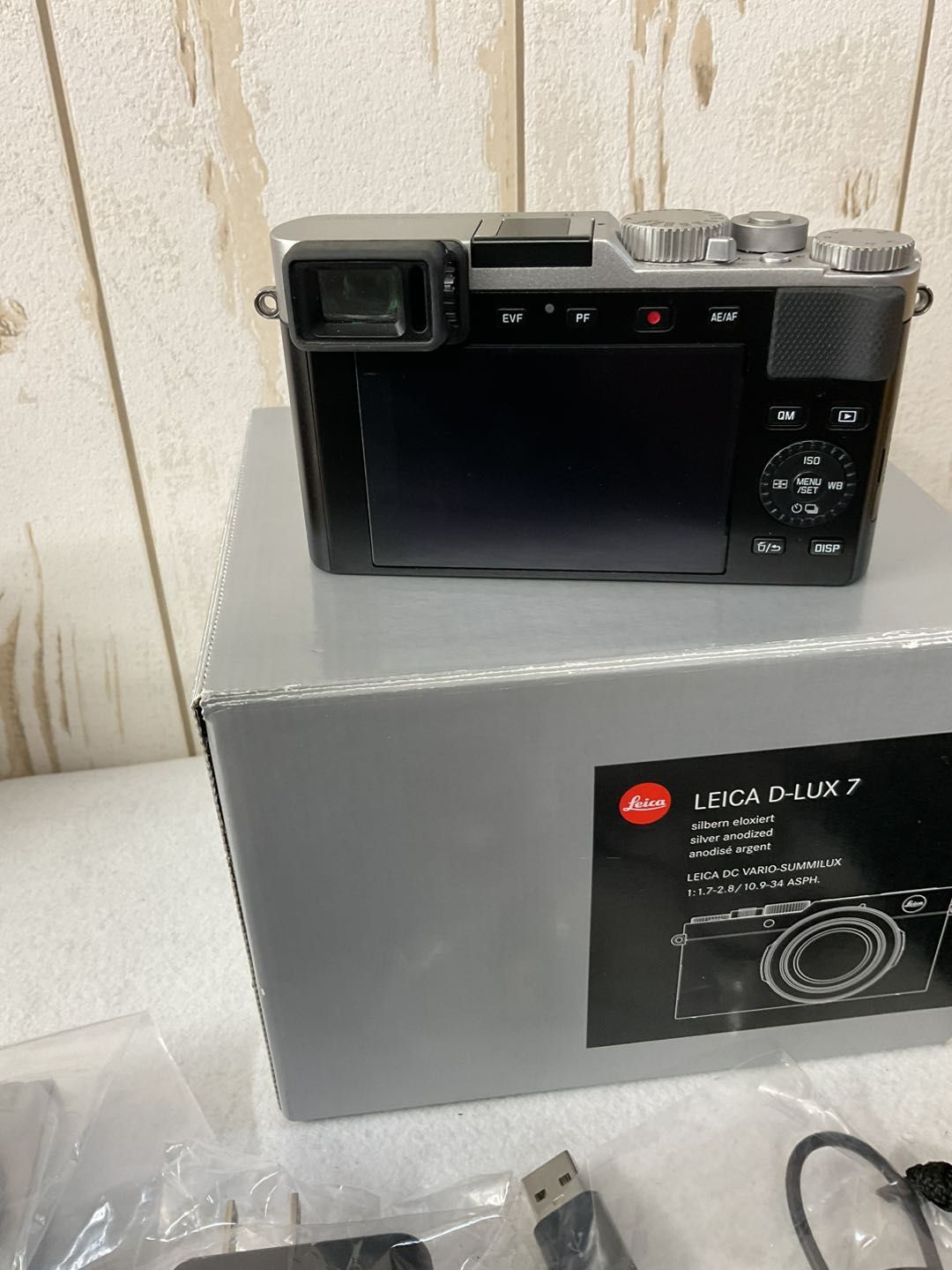 LEICA D-LUX 7 19116 シルバー マイクロフォーサーズ コンデジ - メルカリ