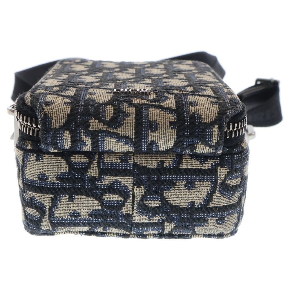 Christian Dior (クリスチャンディオール) Rider Micro Pouch Christian Dior (クリスチャンディオール) Rider Micro Pouch
