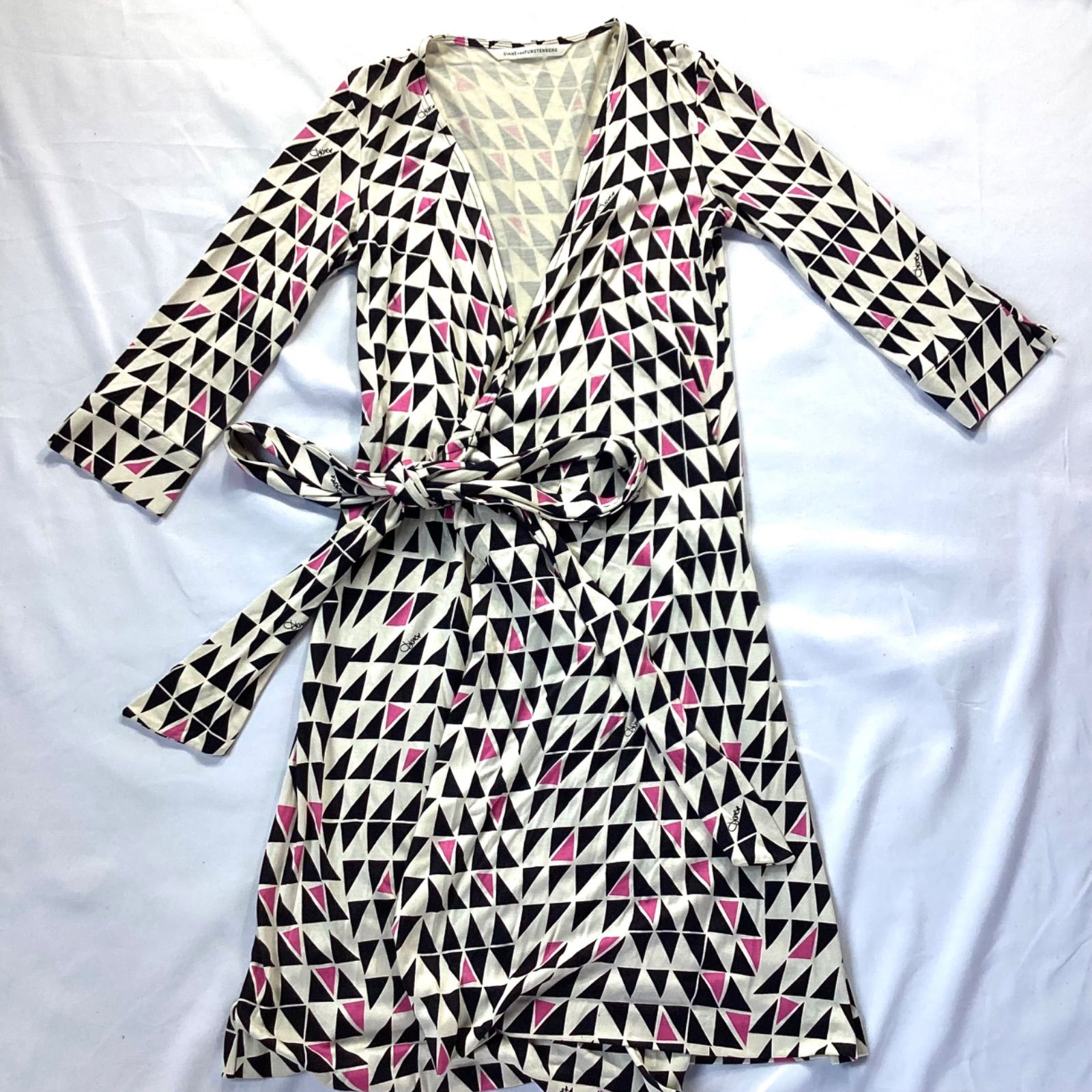 ダイアンフォンファステンバーグのラップワンピース　0サイズ Amazon.co.jp: [ダイアンフォンファステンバーグ] DIANE von