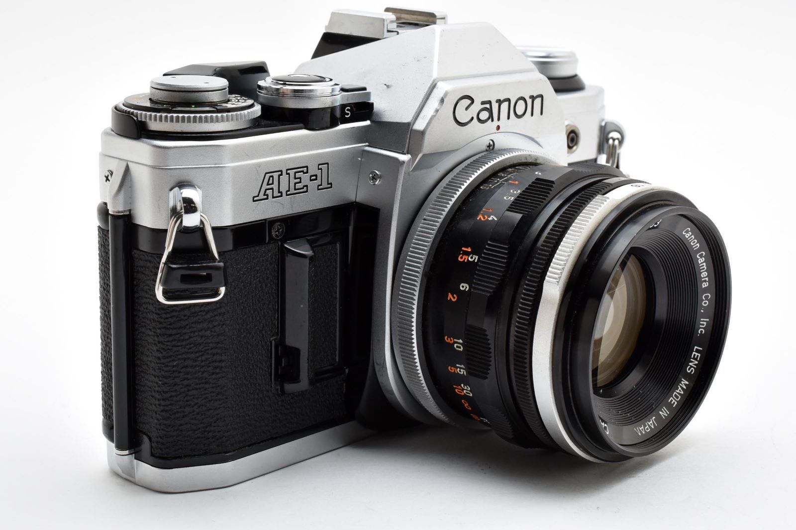 ★極上品★キャノン AE-1 ボディ / LENS FL 50mm F1.8 ☆極上品☆キャノン AE-1 ボディ / LENS FL 50mm F1.8