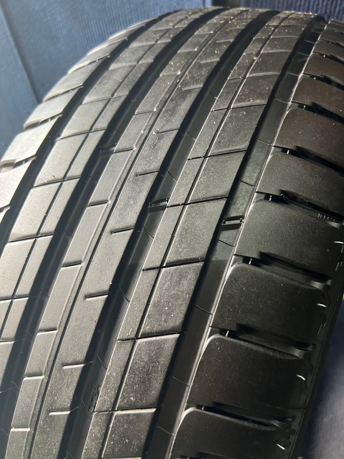 製造 溝8分山 MICHELIN LATITUDE Sport3 1本 235 55R19 ASP2585