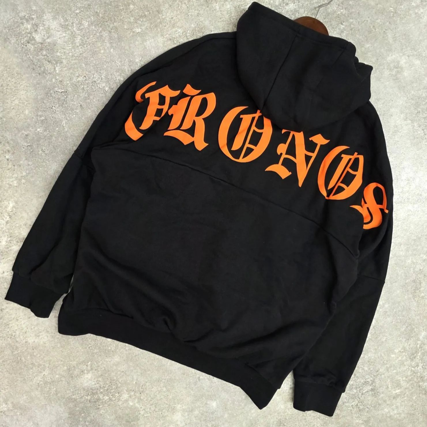 【美品】CRONOS クロノス　パーカー ブラック 美品☆完売品【CRONOS クロノス】パーカー フーディ ブラック