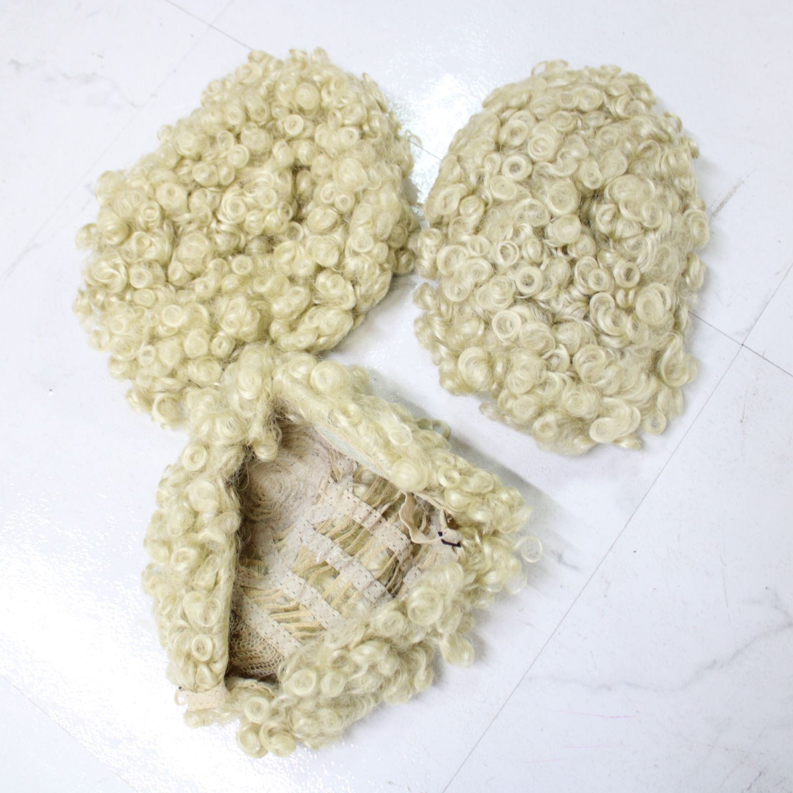 【バレエ衣装 小物 大量まとめ売り】全20点以上 ワンピース マント エプロン ウィッグ 靴下 ファー 発表会 舞台 演劇 衣裳 大人 男性 バレエ衣装 小物 大量まとめ売り】全20点以上 ワンピース マント
