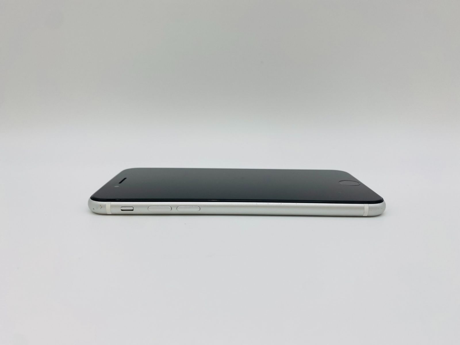 059 iPhone SE2 128GBホワイト/シムフリー/純正新品バッテリー-