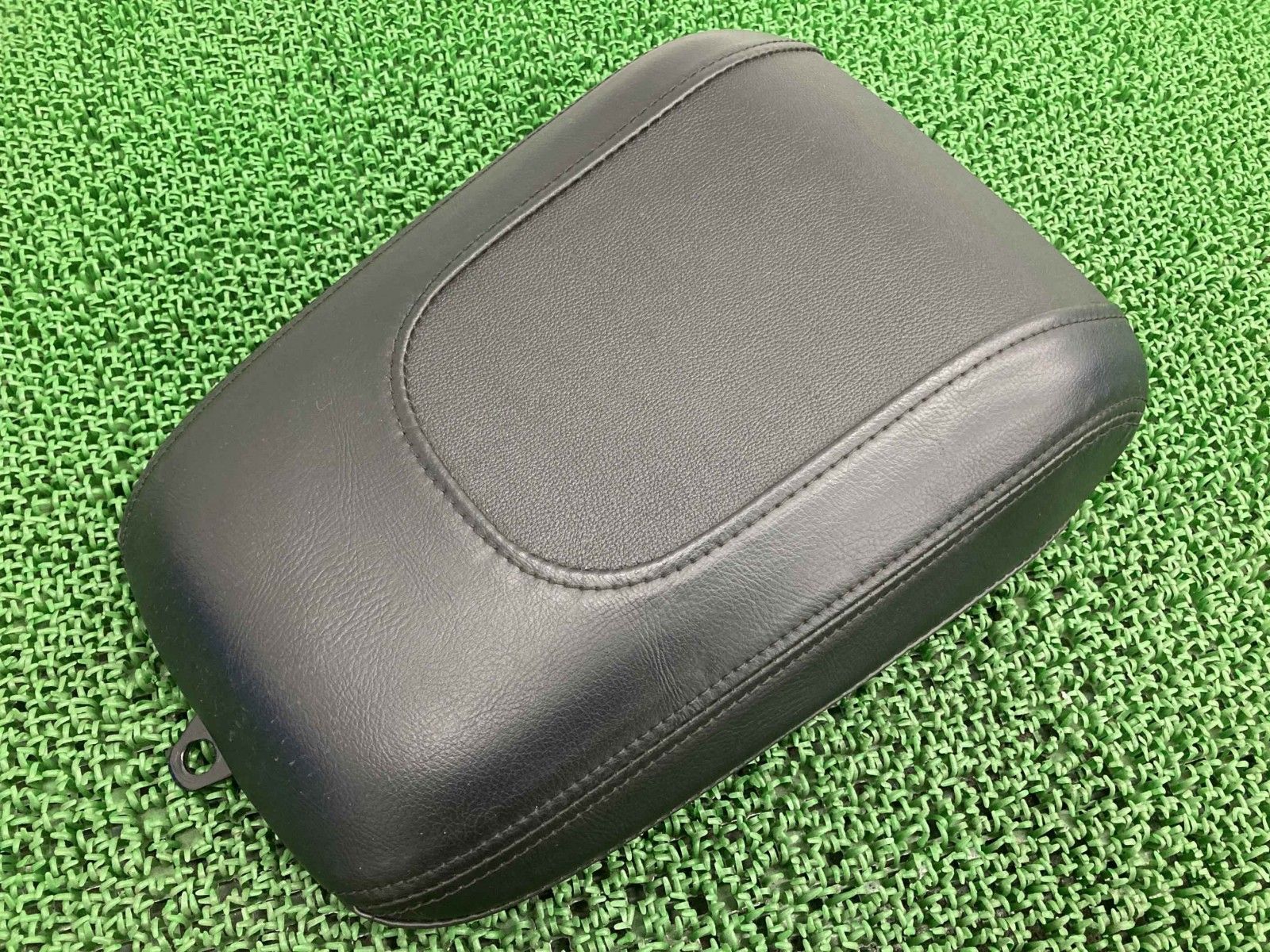 バイク FLFB1750 タンデムシート 52400160 ハーレー 純正 バイク 部品