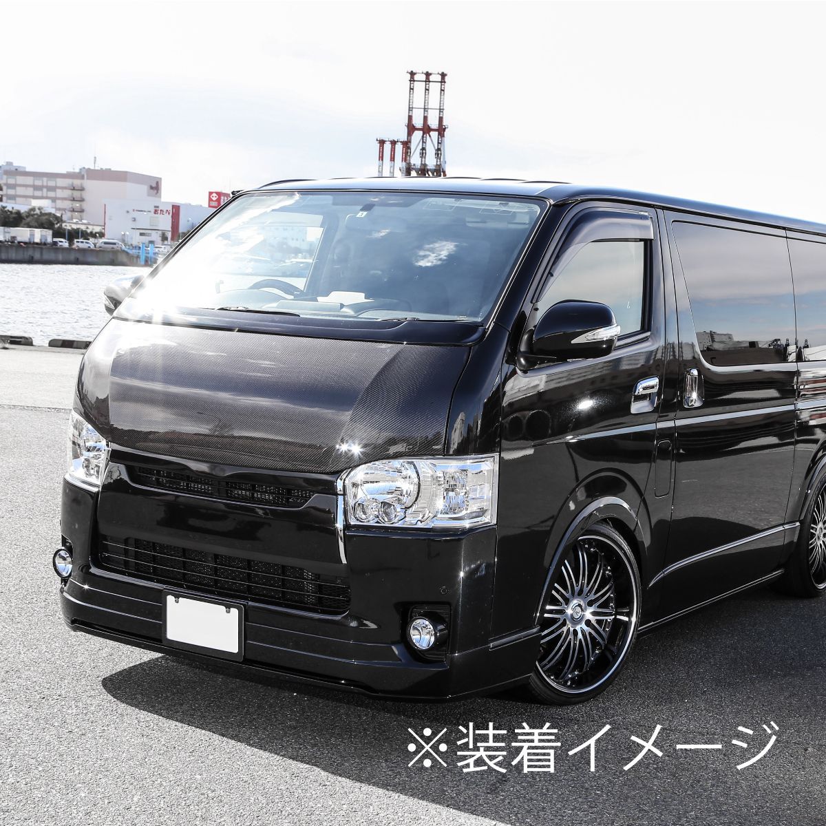ハイエース ボンネット バッドフェイス カーボン製 全型対応