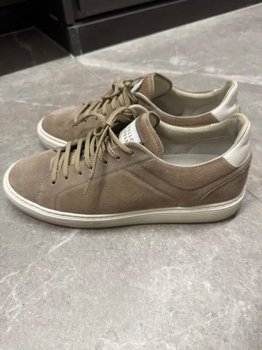 【送料込】BRUNELLO CUCINELLI スエード スニーカー Brunello Cucinelli Suede Sneakers | Sendegaro US