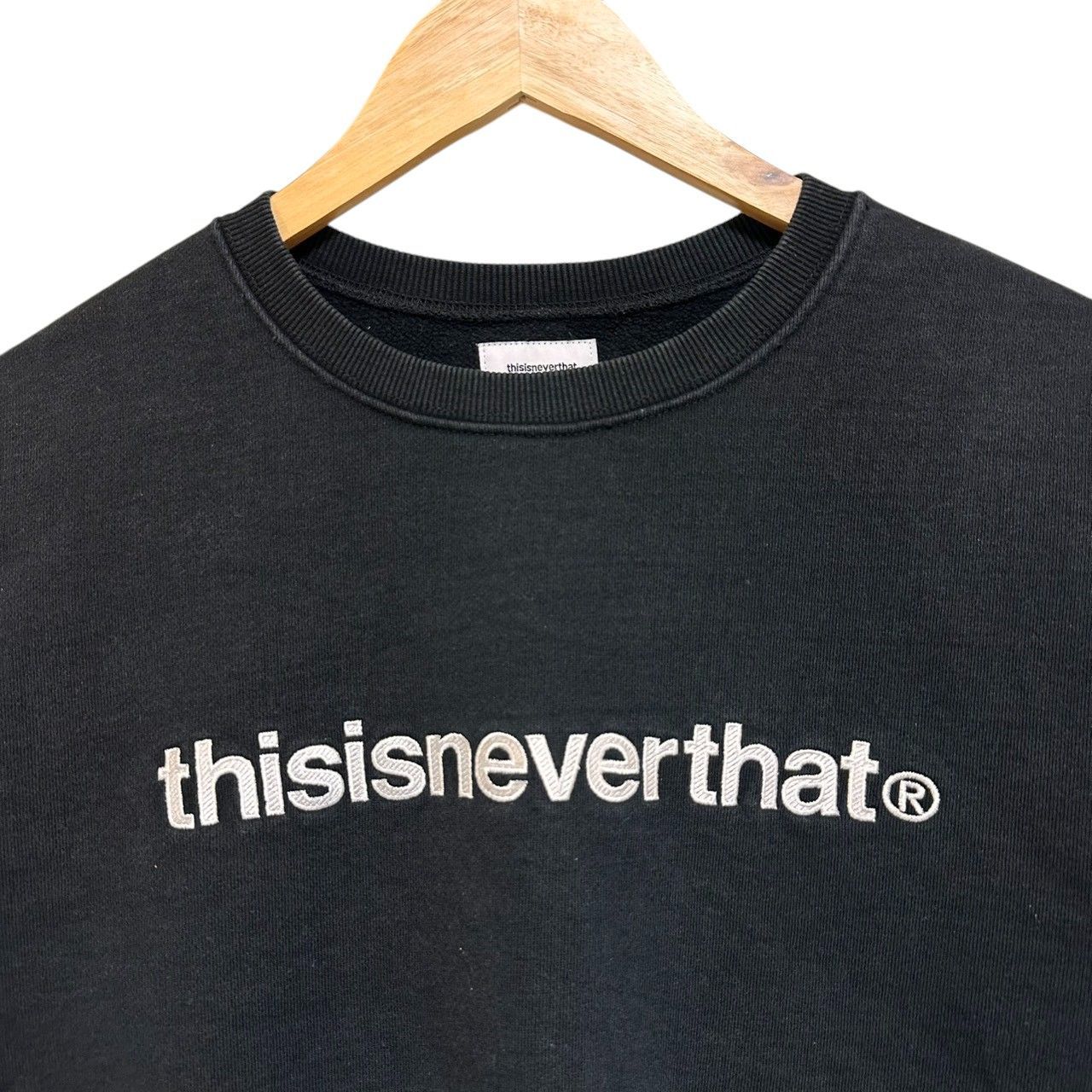 thisisneverthat トレーナー　新品未使用 thisisneverthat トレーナー スウェット T-Logo Crewneck メンズ