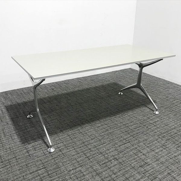 カッシーナ ミーティングテーブル 完成品 フレームテーブル 折りたたみ可 Cassina シルバー 平テーブル アリアス