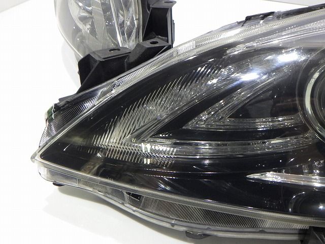 アクセラ ヘッドライト左右 HID BL 前期 100-41396 R コーティング 比較的 250910066