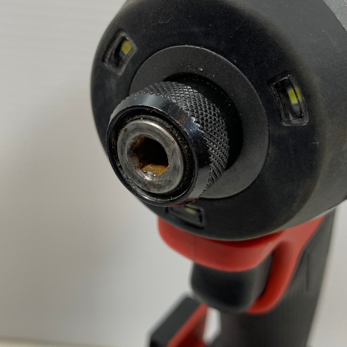 κκMilwaukee 電動工具