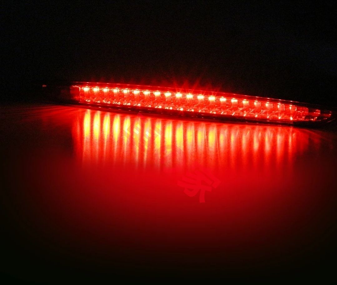 BMW E85 Z4 ハイマウント ランプ レッド テールランプ 2.2i 2.5i 3.0i 3.0si M BT22 BT25 BT30 BT32 BU25 BU30 前期 後期 対応 OEM