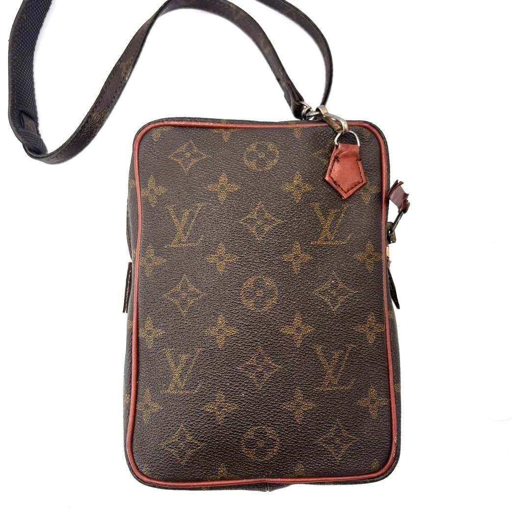 LOUIS VUITTON ルイヴィトン M3552 モノグラム ダヌーブ