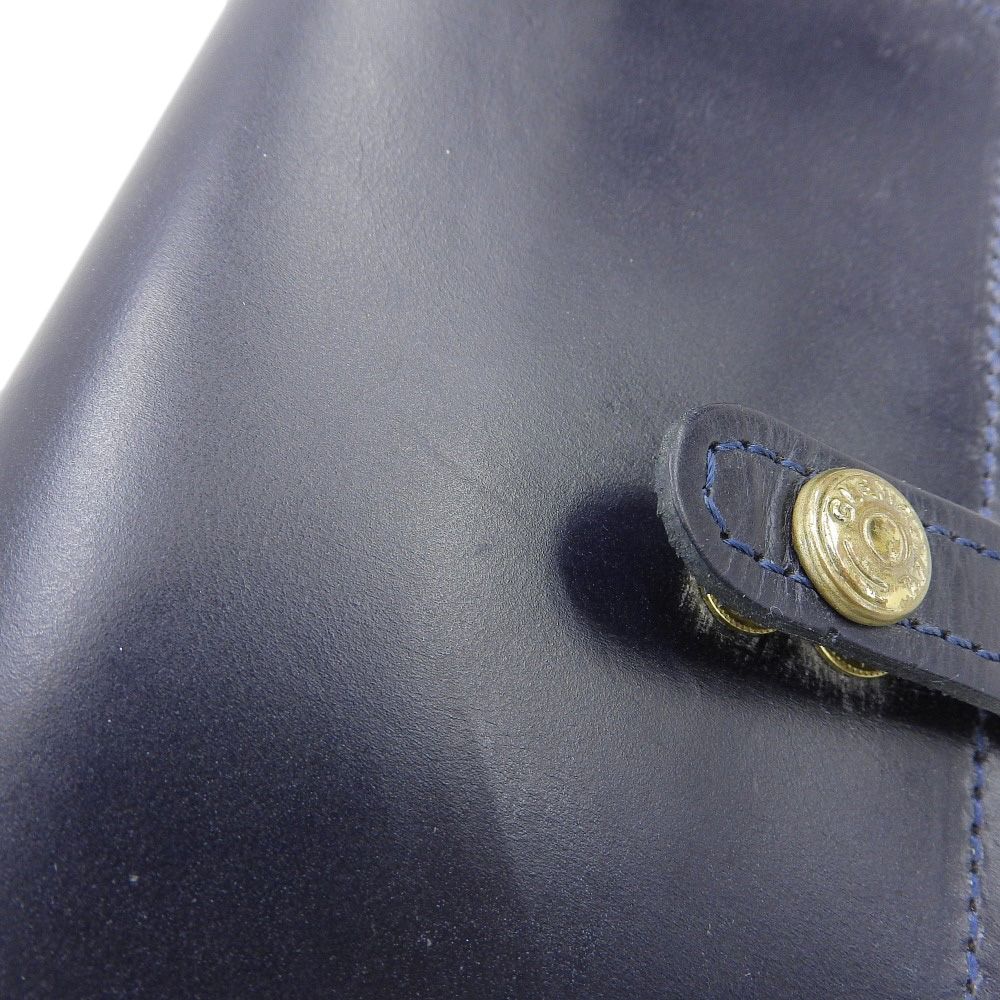 フラップ付長財布