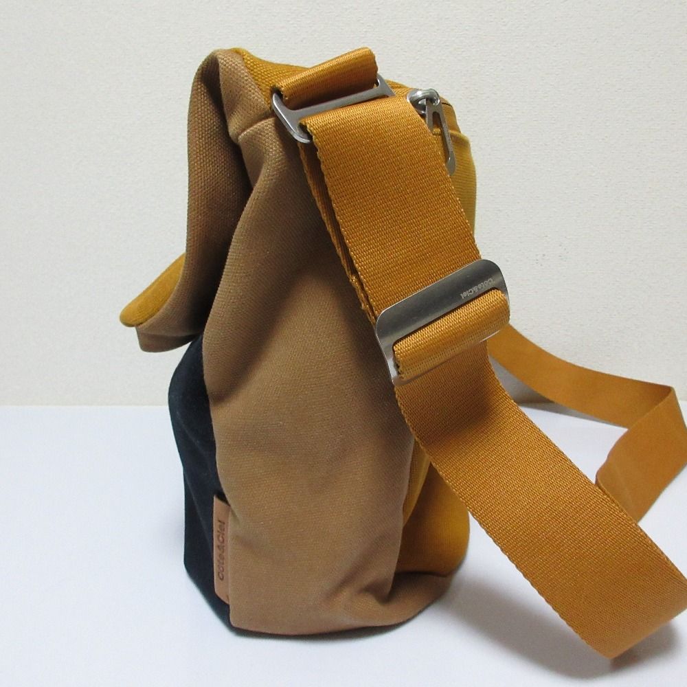 美品 cote&ciel コートエシエル 大容量 キャンバス メッセンジャー 