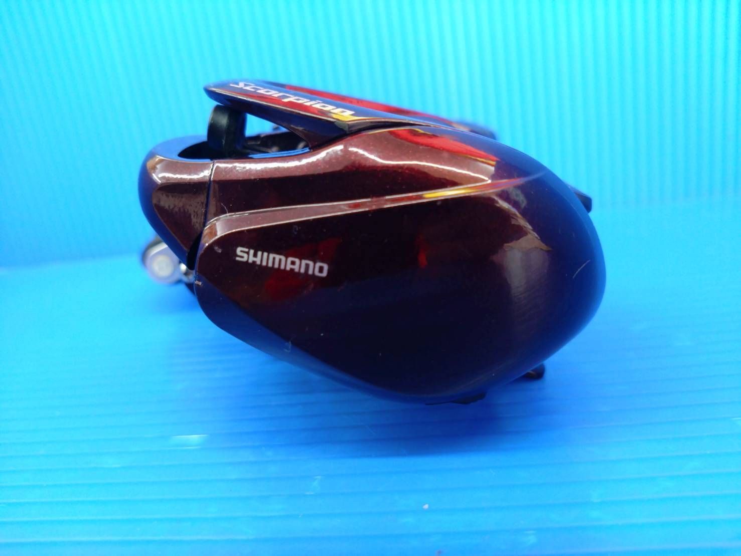 シマノ 14スコーピオン 200 6.3 右巻き ベイト バス 海水対応