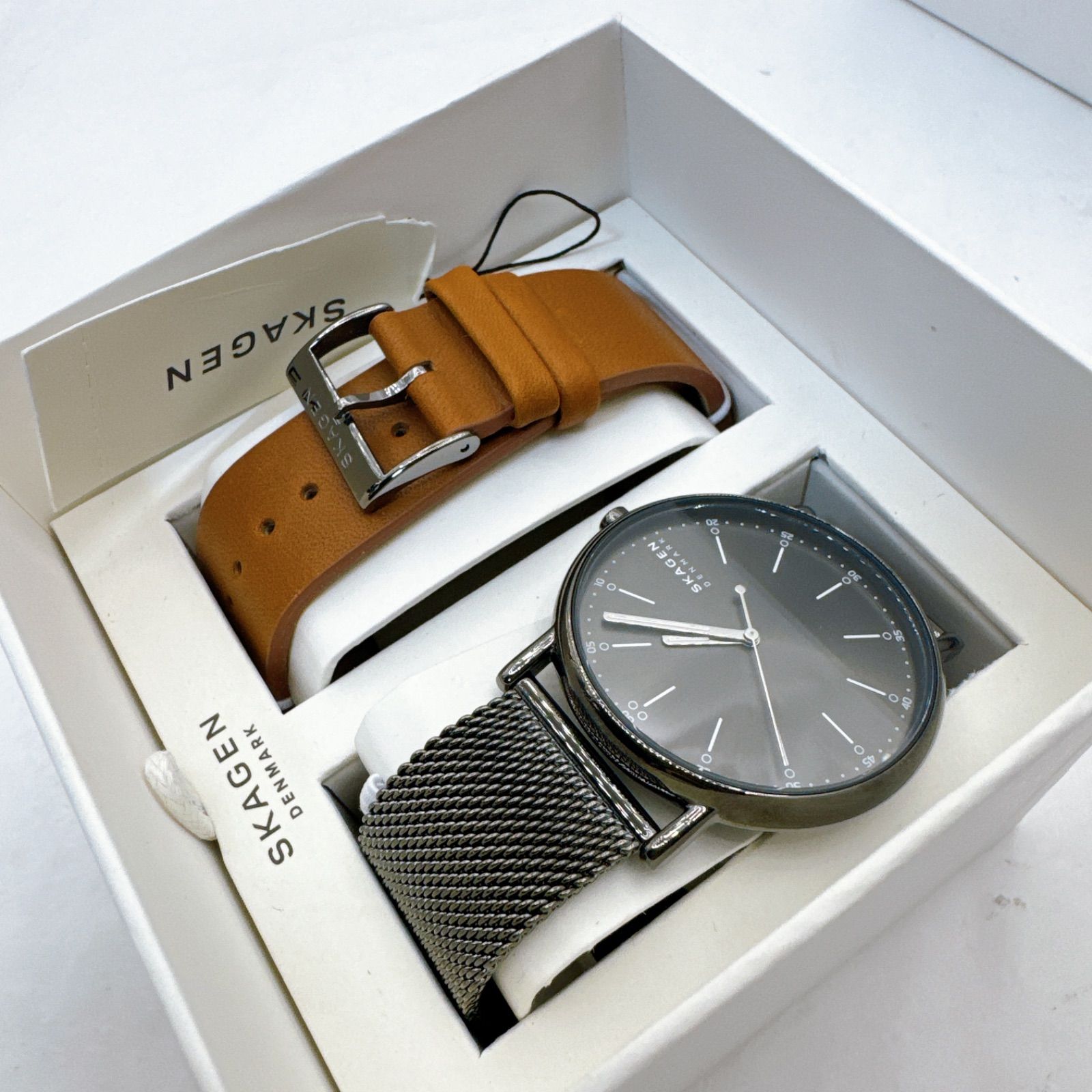 美品 SKAGEN スカーゲン 腕時計 SIGNATUR クオーツ 40mm 美品 SKAGEN スカーゲン 腕時計 SIGNATUR クオーツ 40mm