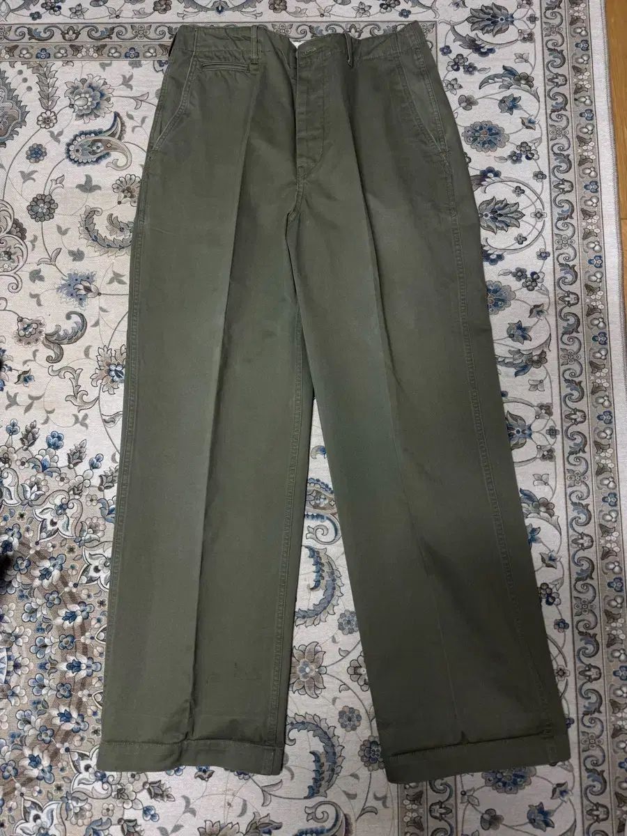 34 32 BRONSON 1942 チノパンツ オリーブ