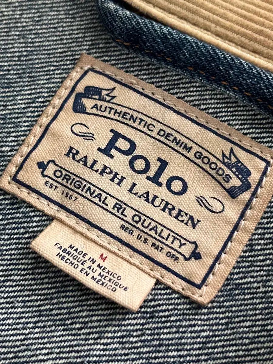 コーデュロイ カラ