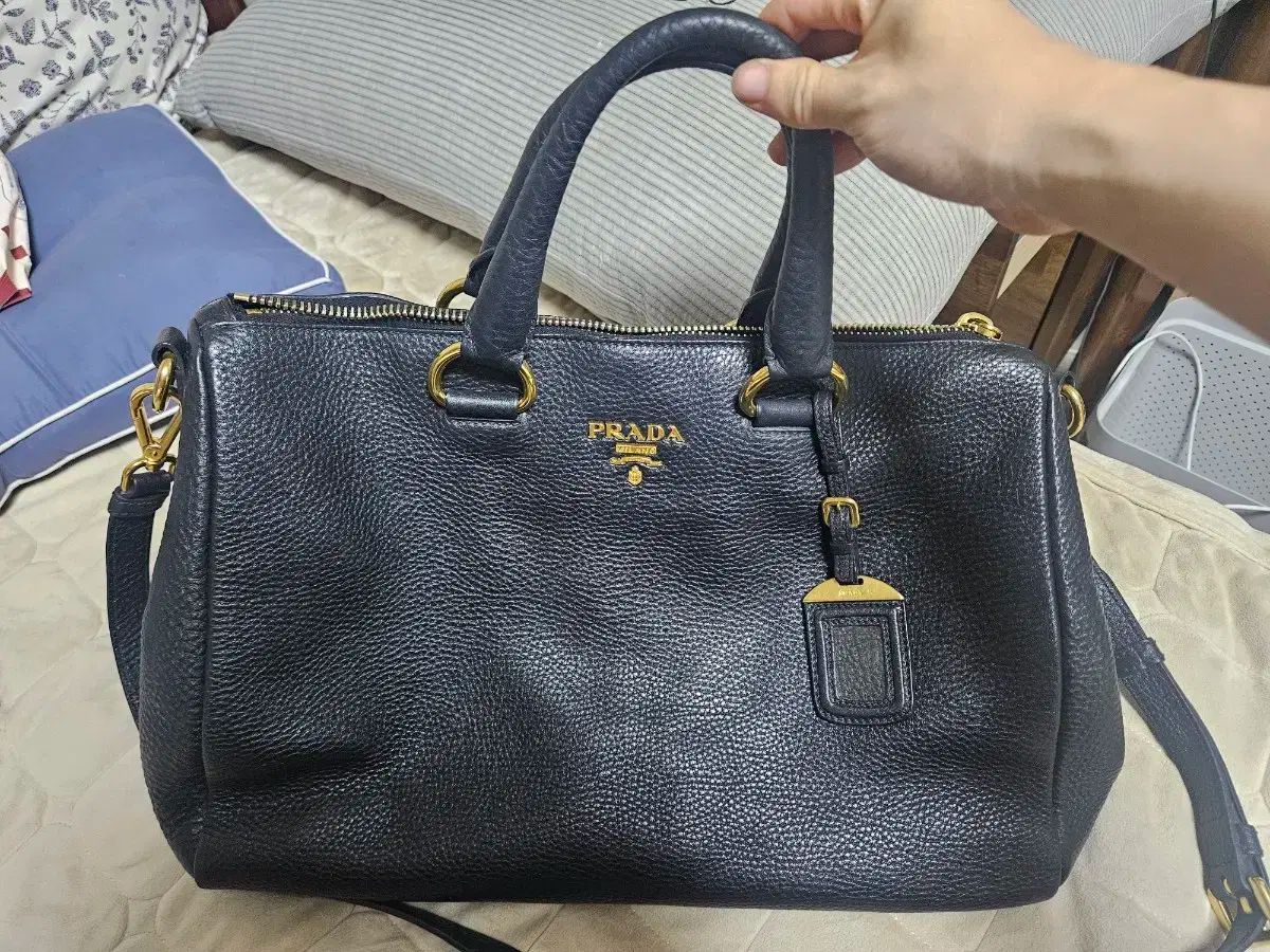 PRADA プラダ ヴィッテロ ディノ ショルダー クロスバッグ 販売