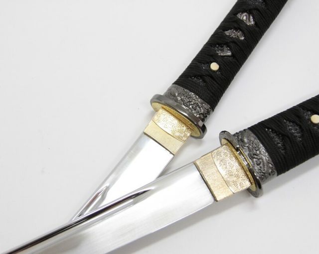 模造刀 戦国シリーズ 姫鶴 一文字 黒 上杉家宝刀 大刀 竜刀身 刀袋付 neu062bk 日本刀 美術刀剣 おもちゃ 通販 代引き不可 模造刀 戦国シリーズ 姫鶴 一文字 黒 上杉家宝刀 大小刀 刃紋入り