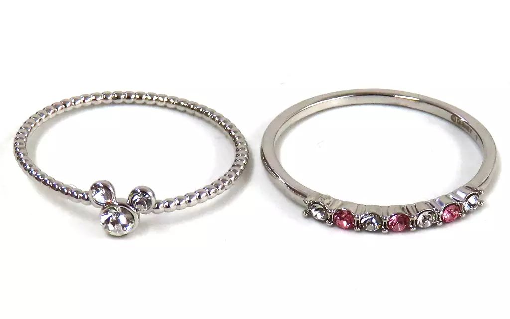 ディズニーキャラクター アクセサリーセット 2個 公式】アクセサリー