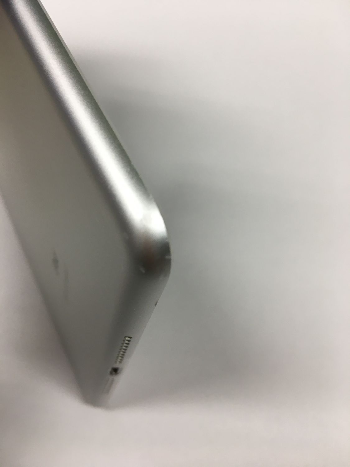 動作確認・初期化済み】 電池83％ SIMフリー Apple iPad mini 第5世代