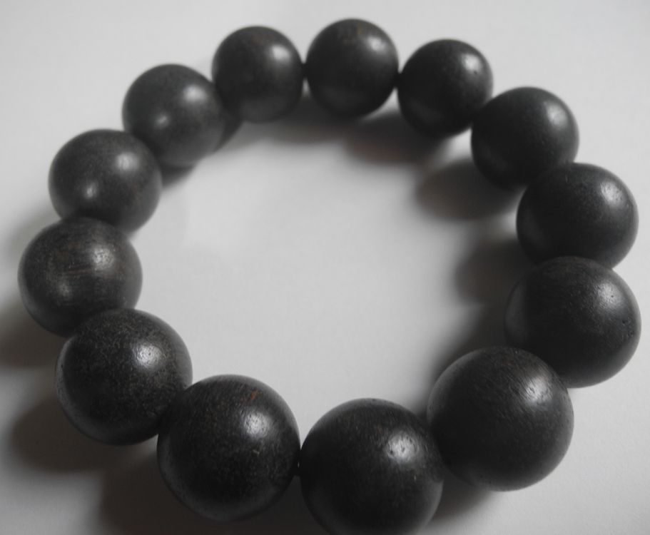 ベトナム産 香木 沈香 ブレスレット 数珠 本物 46g 18mm 良い