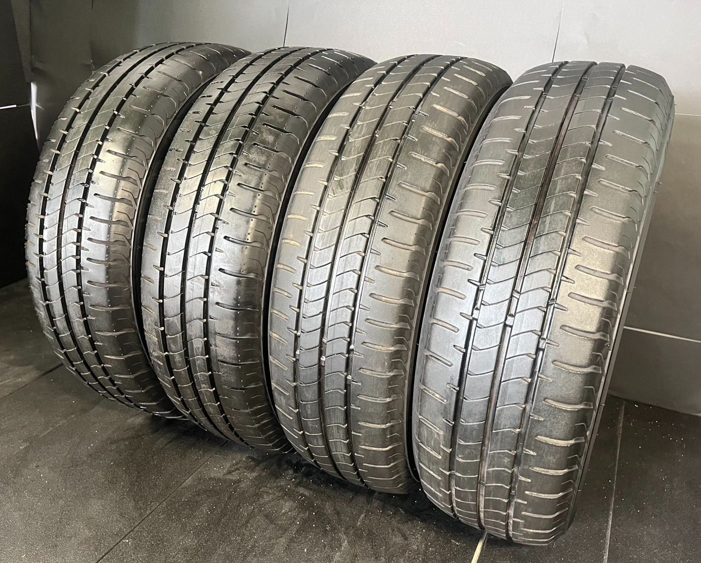 ブリヂストン　ニューノ　205/65r15 23年製　美品　バリ山 楽天市場】【エアバルブプレゼント!!】BRIDGESTONE ブリヂストン