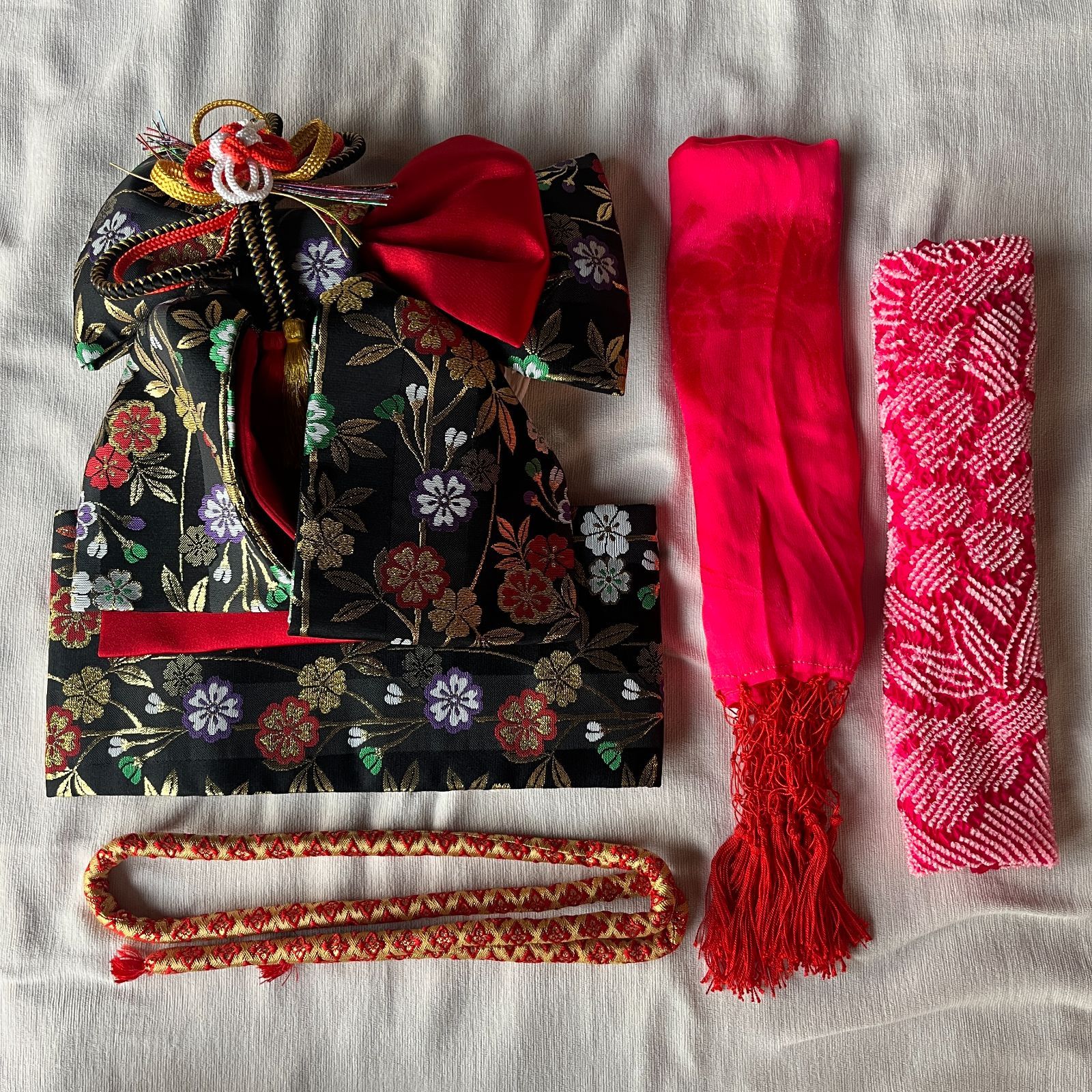 小町kids 3歳七五三被布セットusedレトロ柄小町キッズ 小町kids 3歳七五三被布セットusedレトロ柄小町キッズ 七五三 三